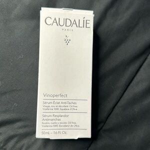 Caudalie Paris vinoperfect 1.6 fl oz